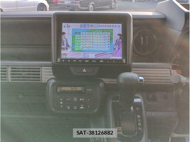 Honda N-VAN 2019-11 6752783-17