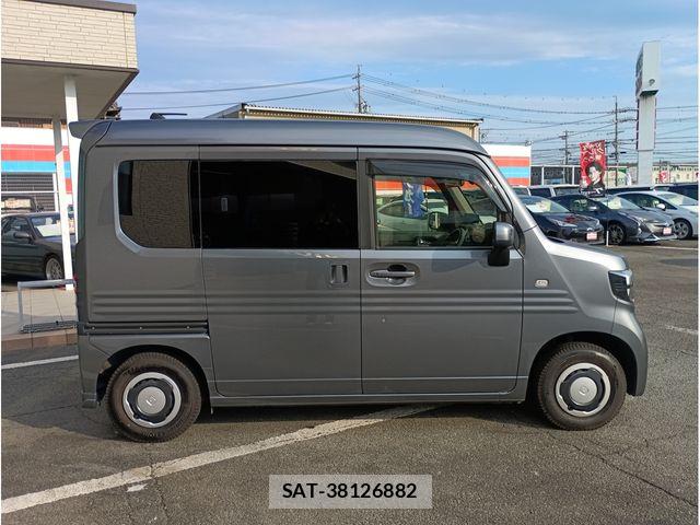 Honda N-VAN 2019-11 6752783-7