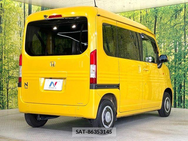 Honda N-VAN 2022-03 6752780-16