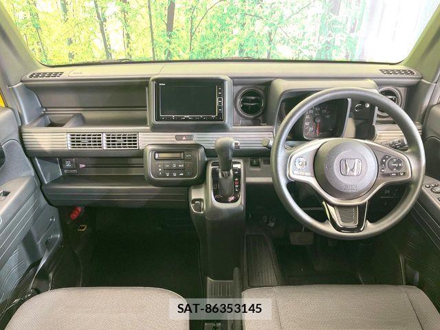 Honda N-VAN 2022-03 6752780-1