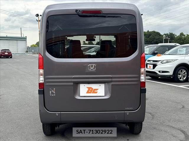 Honda N-VAN 2021-06 6752781-13