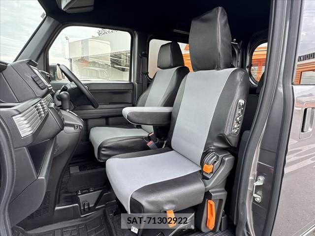 Honda N-VAN 2021-06 6752781-16