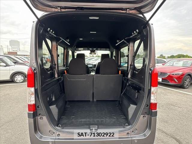 Honda N-VAN 2021-06 6752781-18