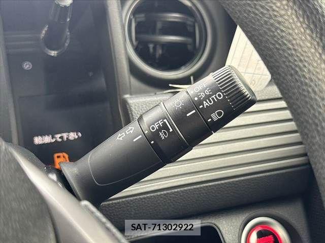 Honda N-VAN 2021-06 6752781-26