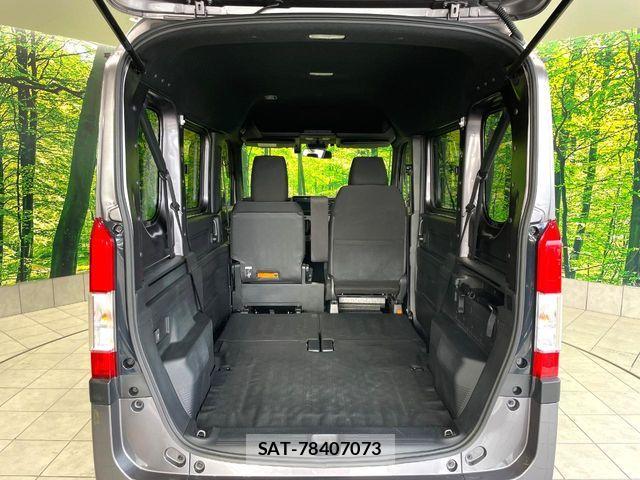 Honda N-VAN 2022-04 6752782-9