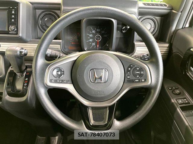 Honda N-VAN 2022-04 6752782-10