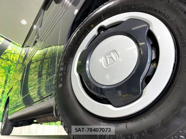 Honda N-VAN 2022-04 6752782-12