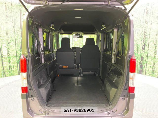 Honda N-VAN 2023-07 6816393-9