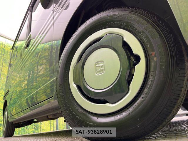 Honda N-VAN 2023-07 6816393-12