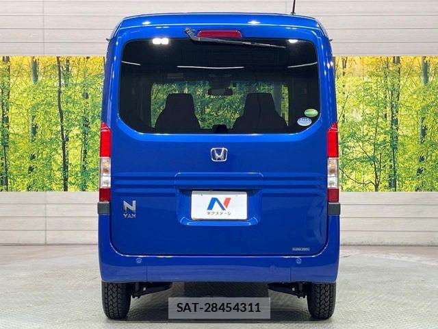 Honda N-VAN 2020-08 6816397-14