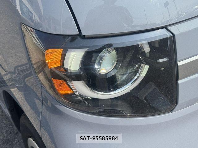 Honda N-VAN 2023-04 6910795-10