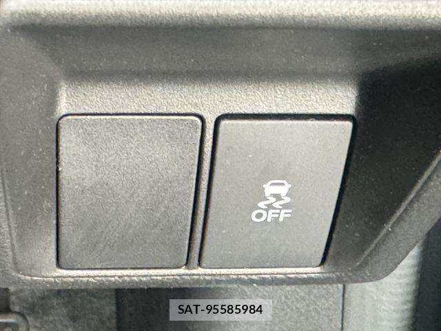 Honda N-VAN 2023-04 6910795-15
