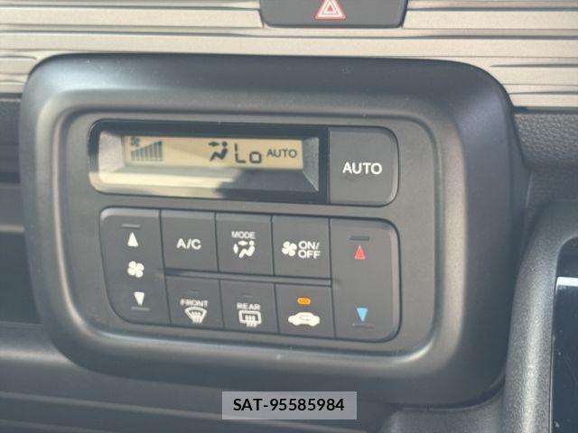 Honda N-VAN 2023-04 6910795-21