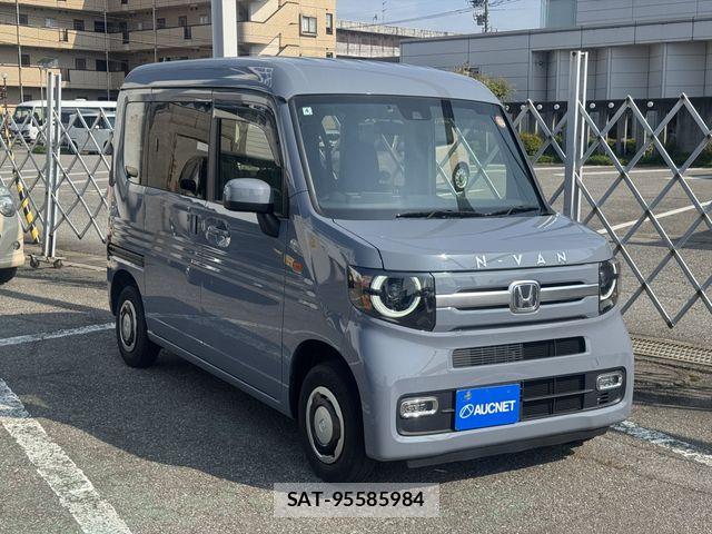 Honda N-VAN 2023-04 6910795-2