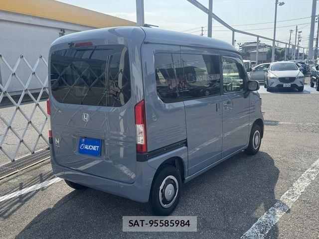 Honda N-VAN 2023-04 6910795-4