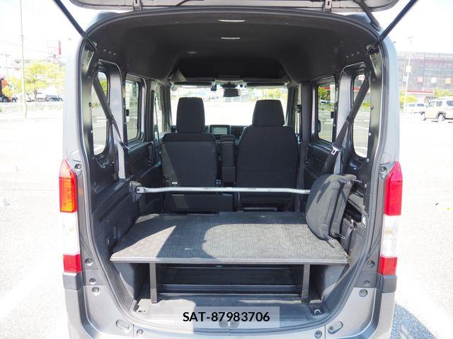 Honda N-VAN 2019-12 6910803-25