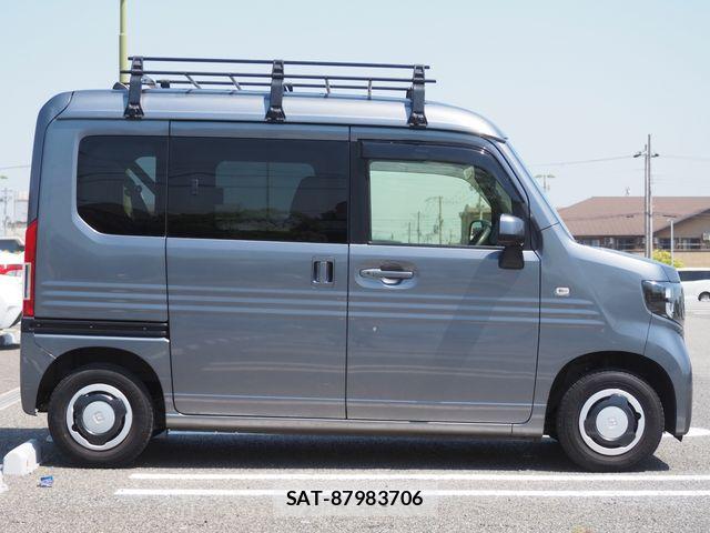 Honda N-VAN 2019-12 6910803-5