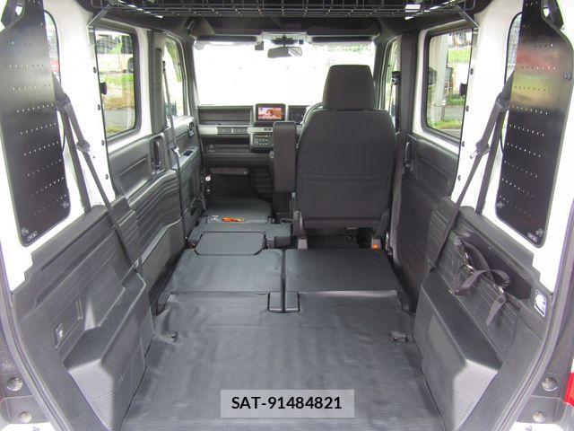 Honda N-VAN 2020-03 6910798-15