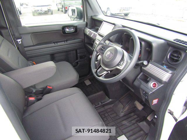 Honda N-VAN 2020-03 6910798-20
