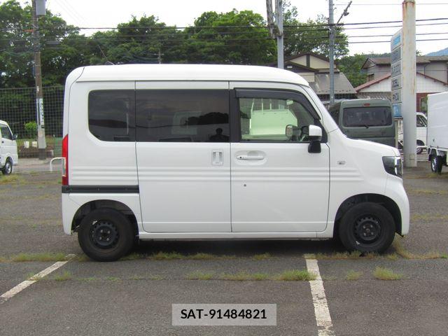 Honda N-VAN 2020-03 6910798-3