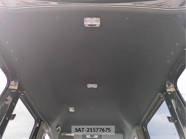 Honda N-VAN 2023-04 7021173-5