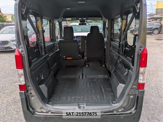 Honda N-VAN 2023-04 7021173-7