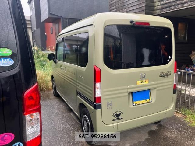 Honda N-VAN 2019-03 7060090-12