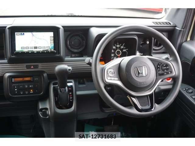 Honda N-VAN 2019-02 7223208-9