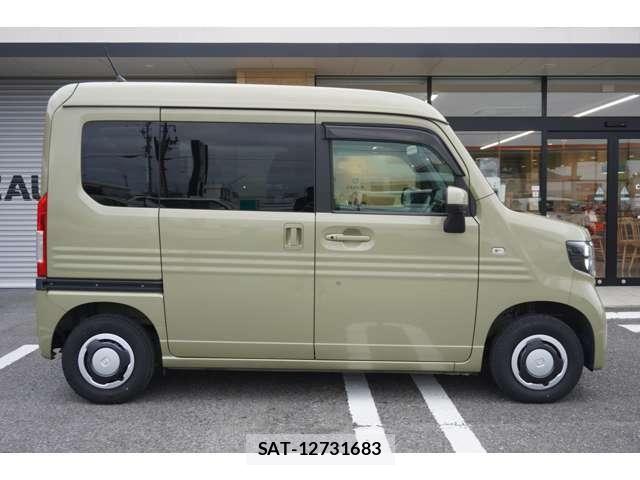 Honda N-VAN 2019-02 7223208-24