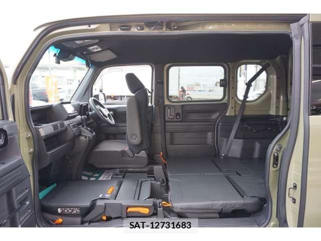 Honda N-VAN 2019-02 7223208-2