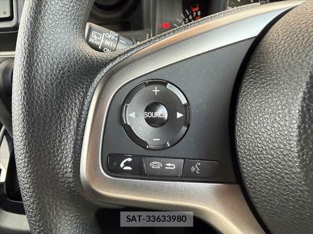 Honda N-VAN 2019-06 7223210-24