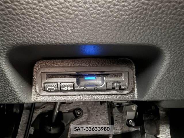 Honda N-VAN 2019-06 7223210-4