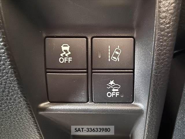 Honda N-VAN 2019-06 7223210-5