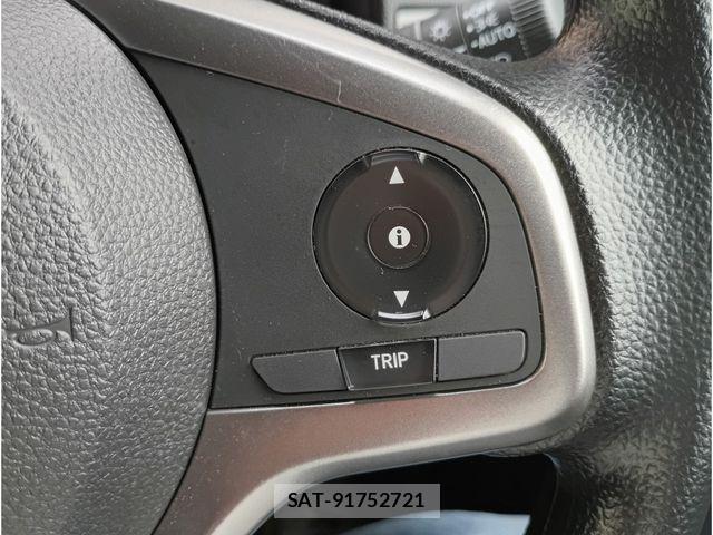 Honda N-VAN 2023-12 7223212-13