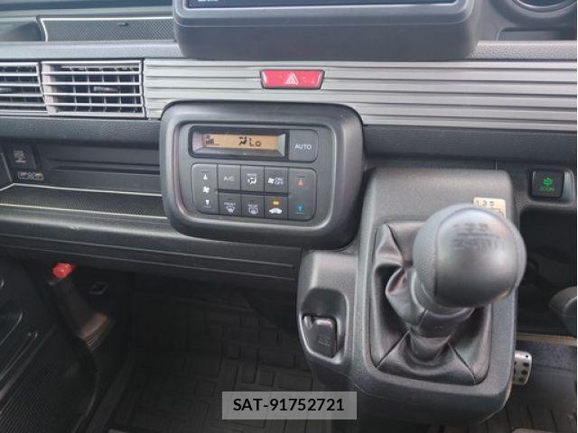 Honda N-VAN 2023-12 7223212-16