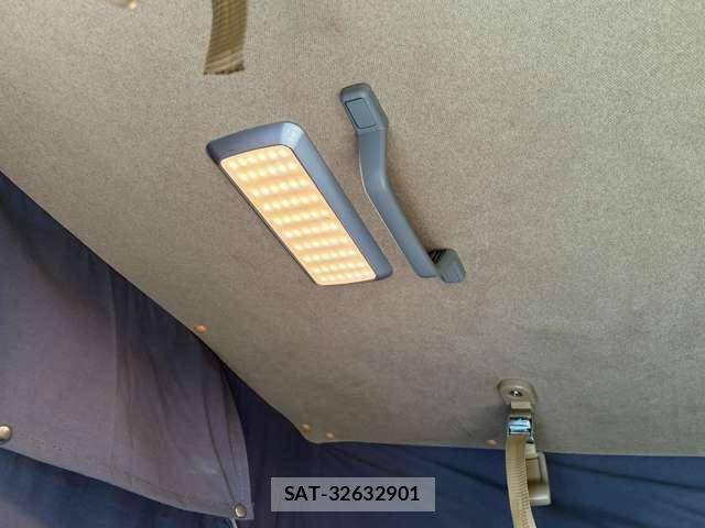 Honda N-VAN 2022-11 7272630-17