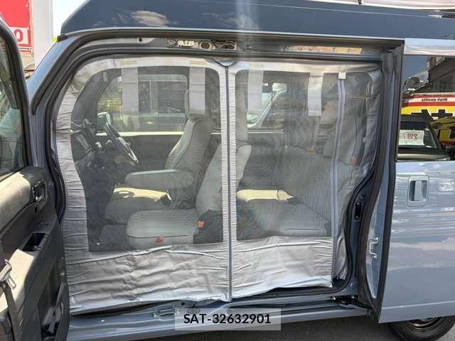 Honda N-VAN 2022-11 7272630-29