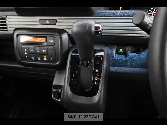 Honda N-VAN 2018-10 7272623-14