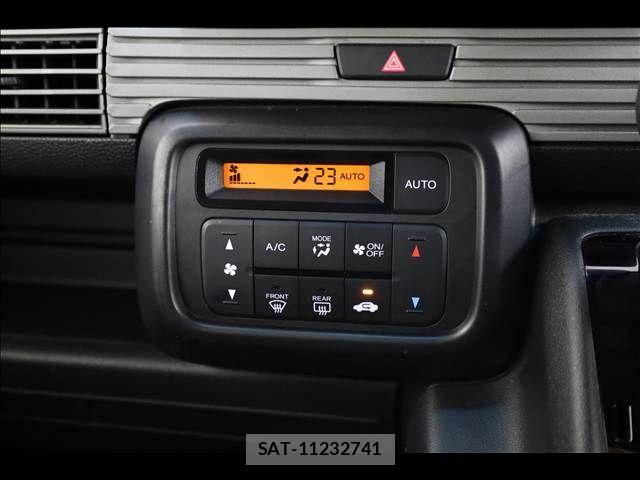 Honda N-VAN 2018-10 7272623-8