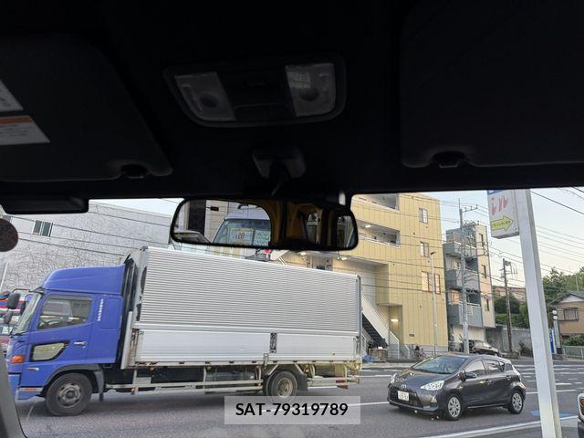 Honda N-VAN 2021-05 7329121-8