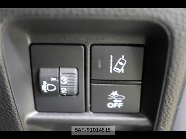 Honda N-VAN 2023-06 7329118-4