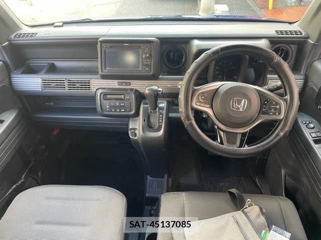 Honda N-VAN 2018-12 7329117-1