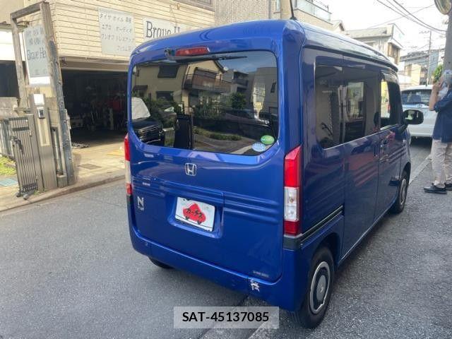Honda N-VAN 2018-12 7329117-2