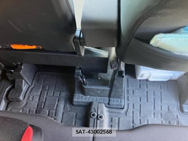 Honda N-VAN 2020-08 7359195-11