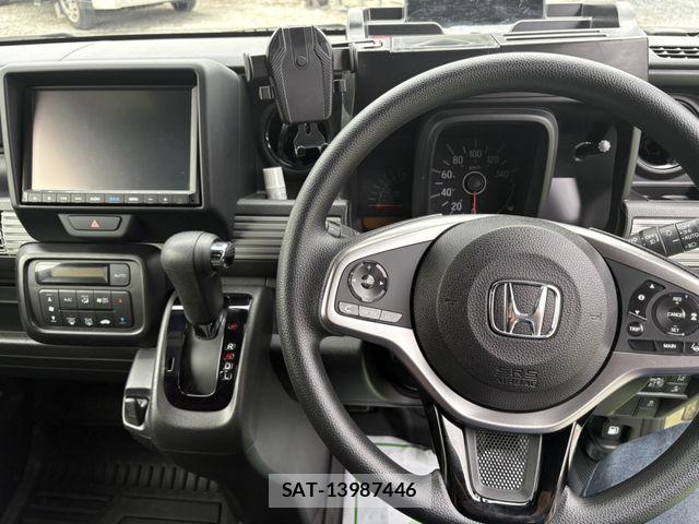 Honda N-VAN 2021-09 7359200-11
