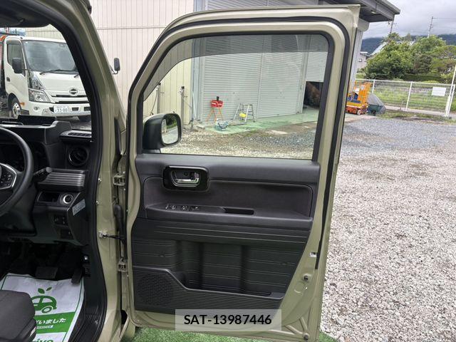 Honda N-VAN 2021-09 7359200-21