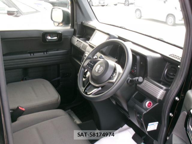 Honda N-VAN 2019-08 7393419-14