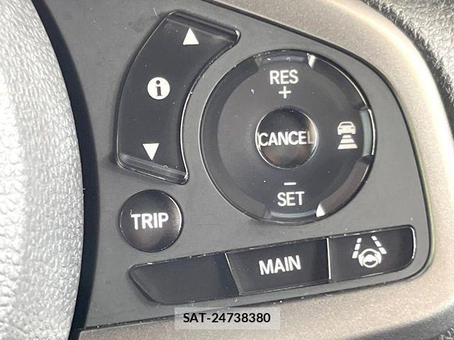 Honda N-VAN 2018-10 7456563-5