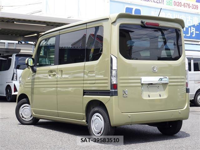 Honda N-VAN 2018-09 7456562-3
