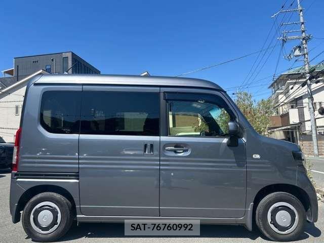 Honda N-VAN 2018-09 7502083-9